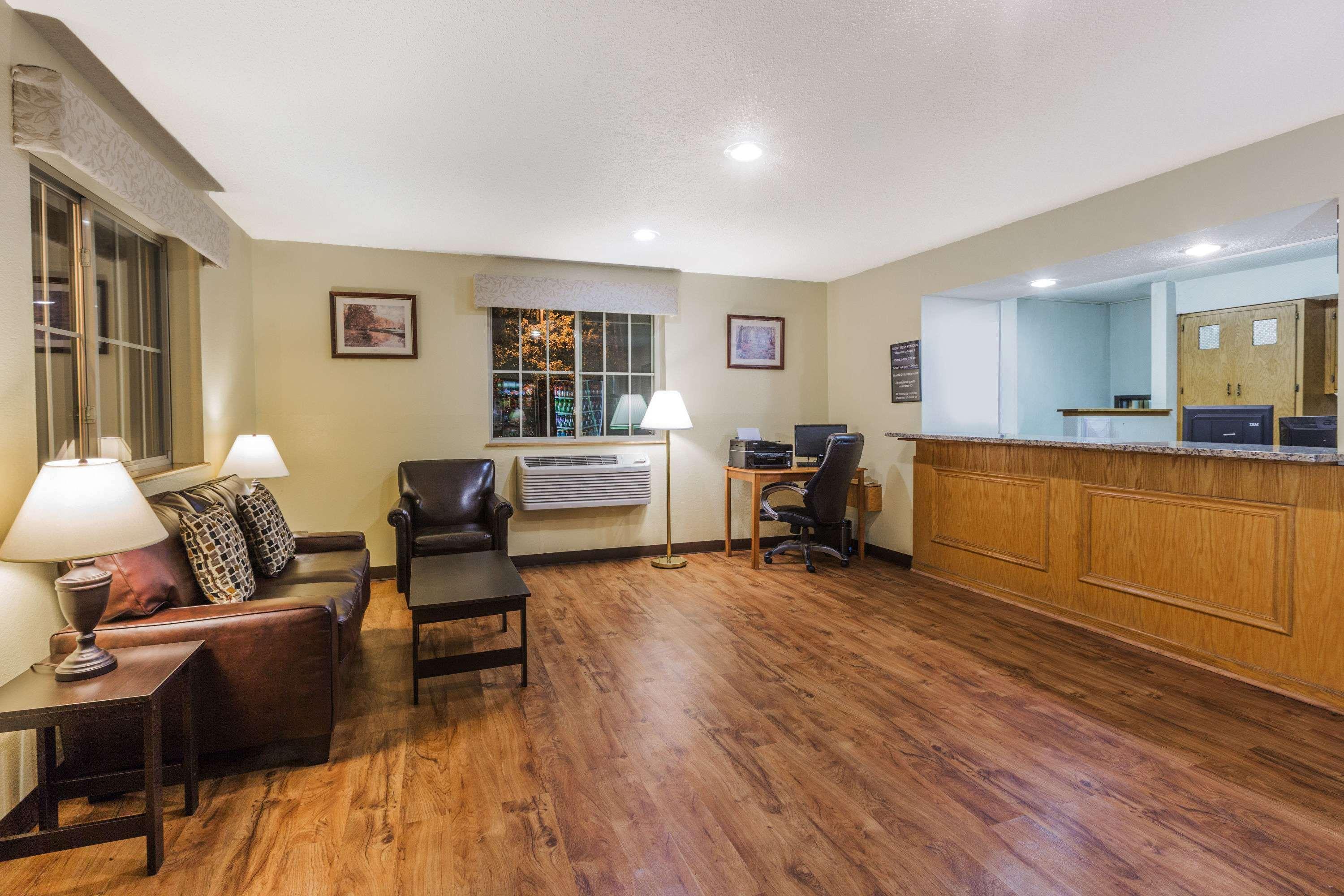 Hotel Super 8 By Wyndham East Stroudsburg - Poconos Zewnętrze zdjęcie