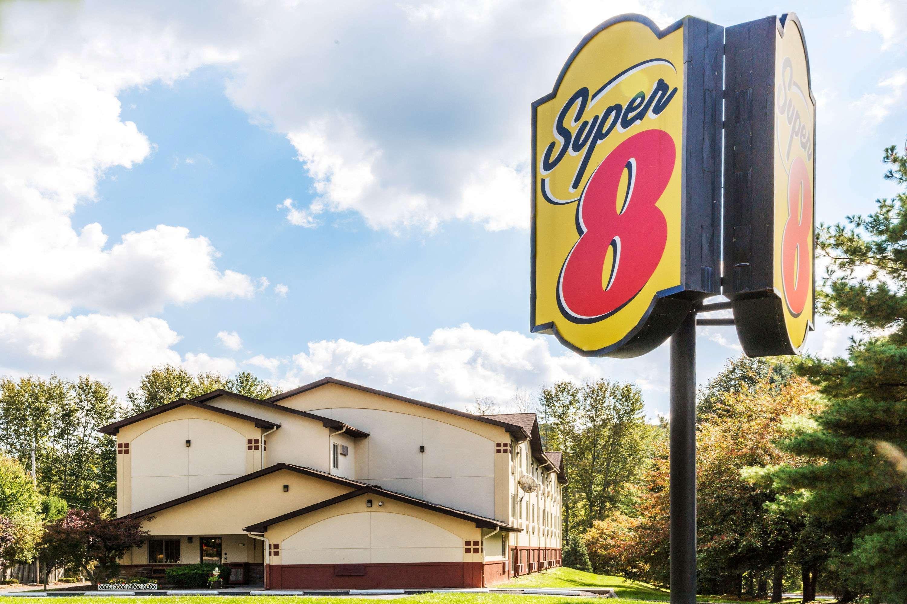 Hotel Super 8 By Wyndham East Stroudsburg - Poconos Zewnętrze zdjęcie