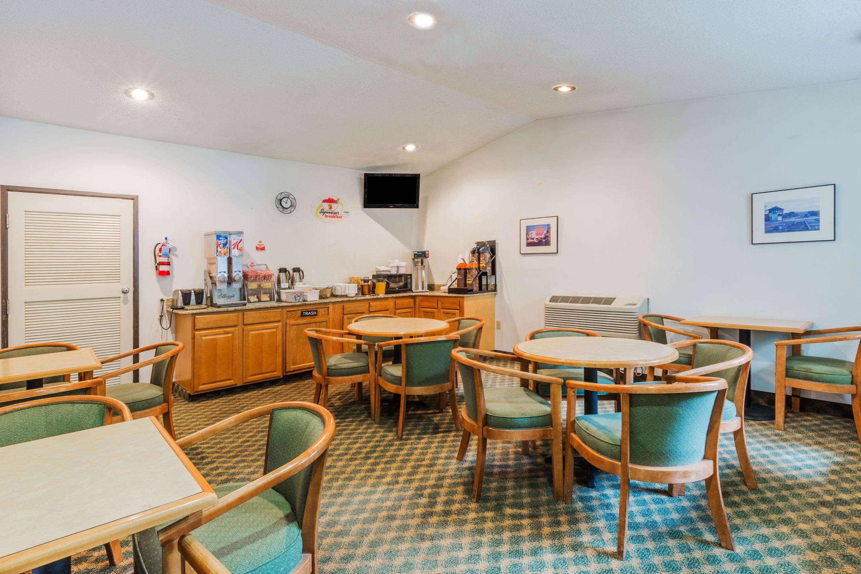 Hotel Super 8 By Wyndham East Stroudsburg - Poconos Zewnętrze zdjęcie
