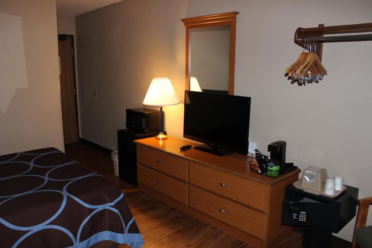 Hotel Super 8 By Wyndham East Stroudsburg - Poconos Zewnętrze zdjęcie